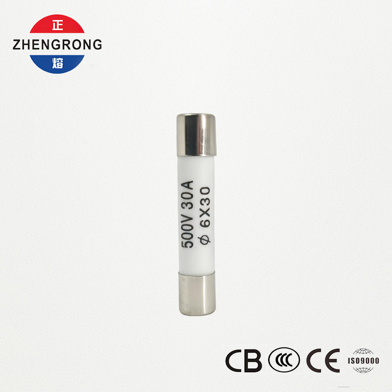 High-Quality 6*30mm R058 Fuse 30A para sa mga International Distributor